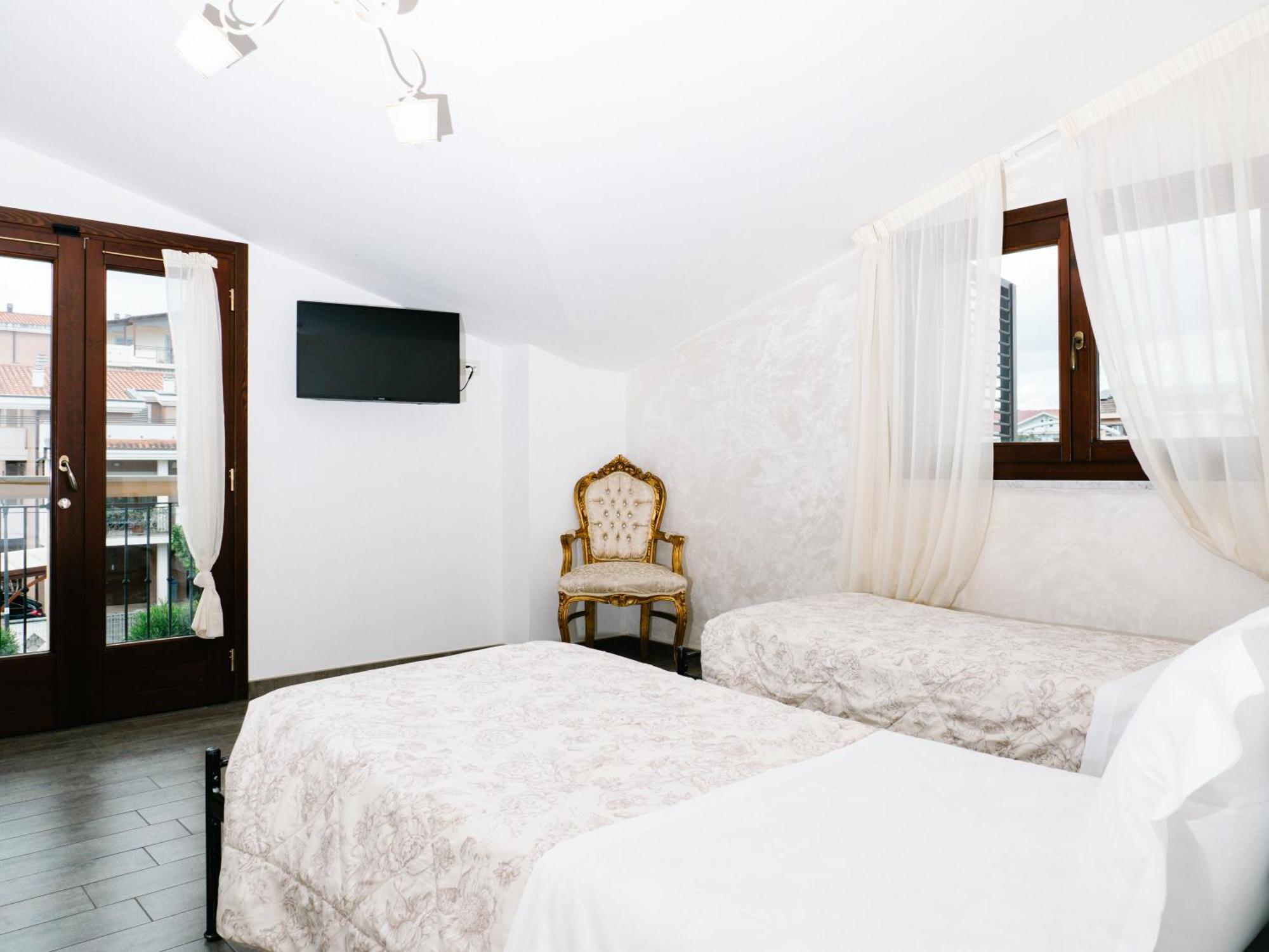Villa Grace Tombolato Montesilvano Exterior foto